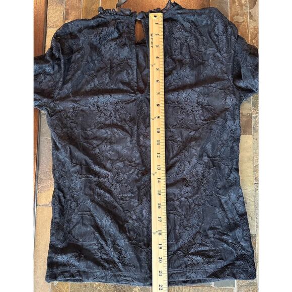Anthropology Black Lace Top Key Hole Back Button Ruffle Neck Sz Small Women - Picture 5 of 6